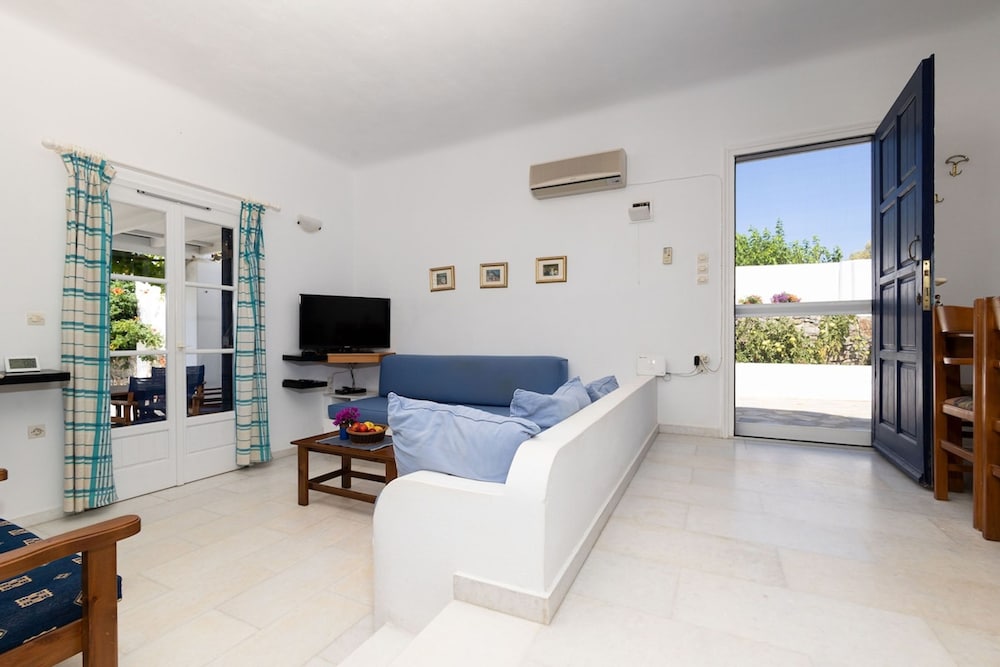 Angali TA 3 Bedroom Home 60m From Kastraki Beach
