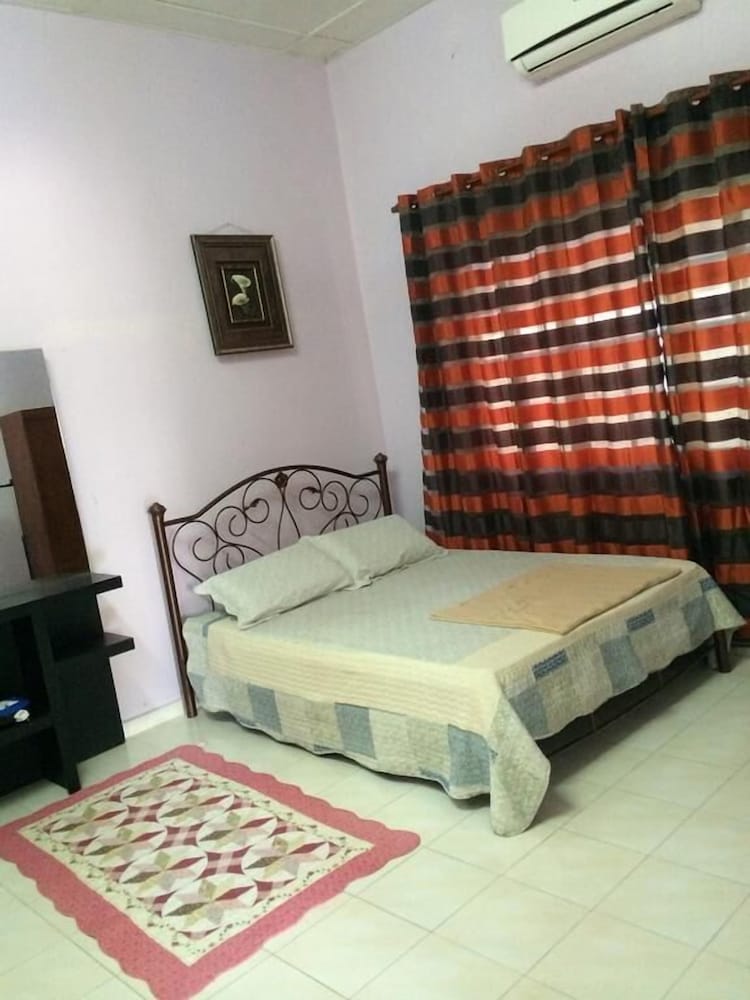 D'Subang Homestay