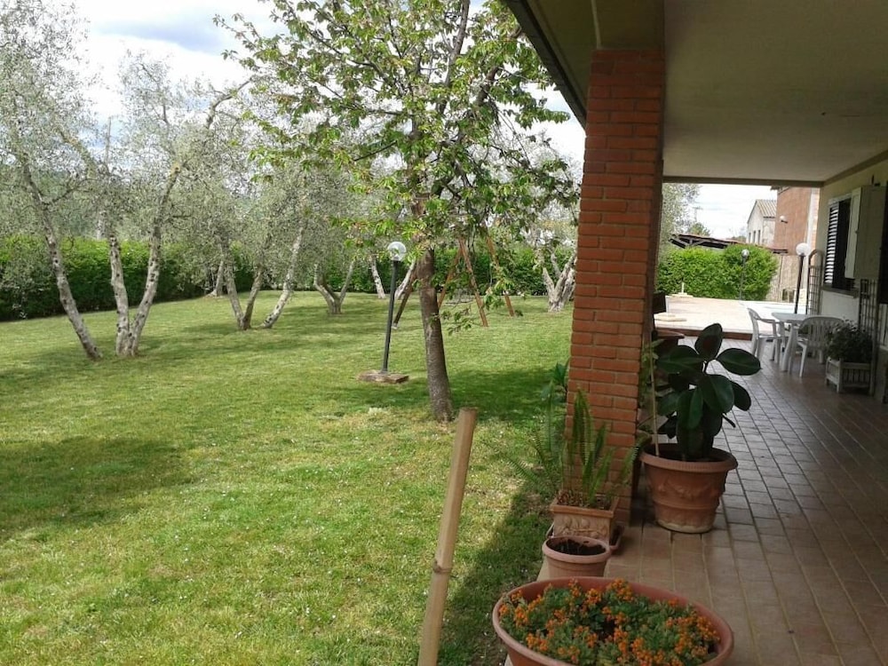 Photo 42