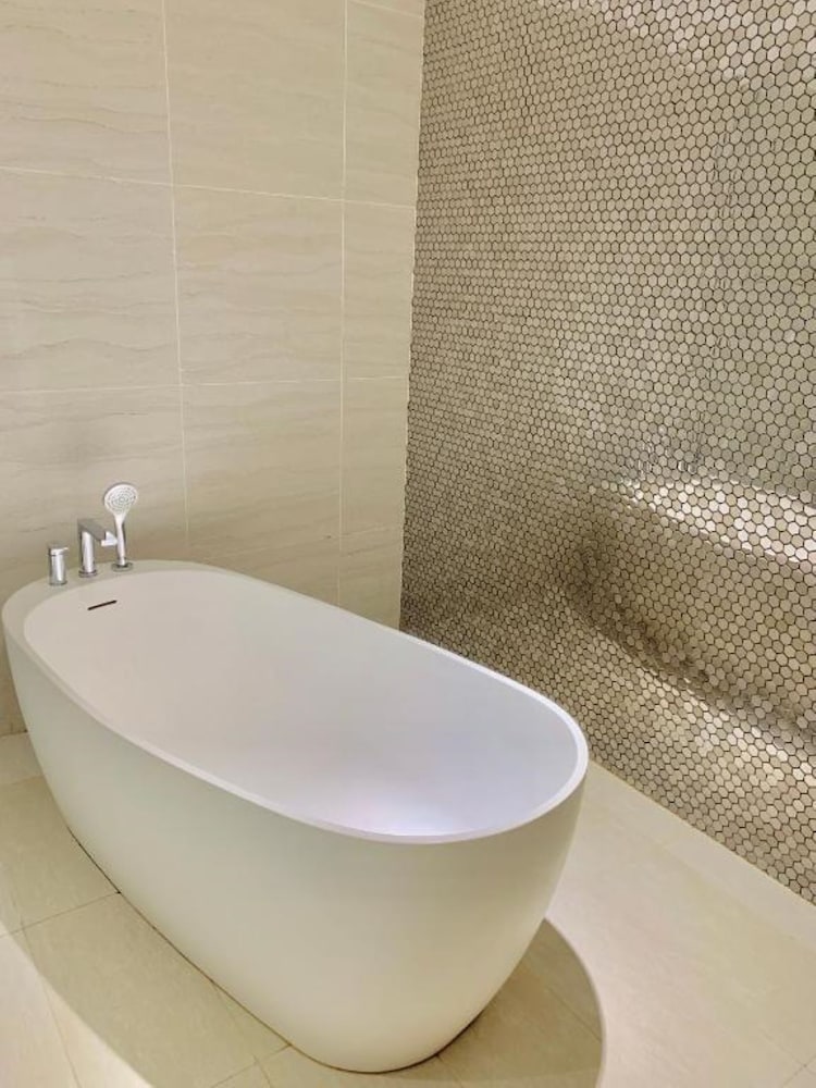 Well-Shaped Suites At STAR KLCC