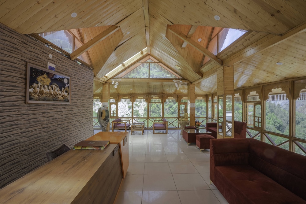 Tirthan Village Resort