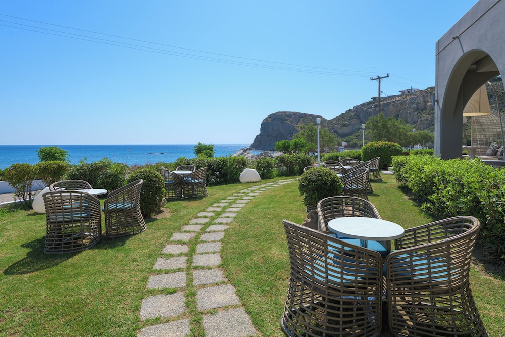 Porto Angeli Beach Resort – All Inclusive