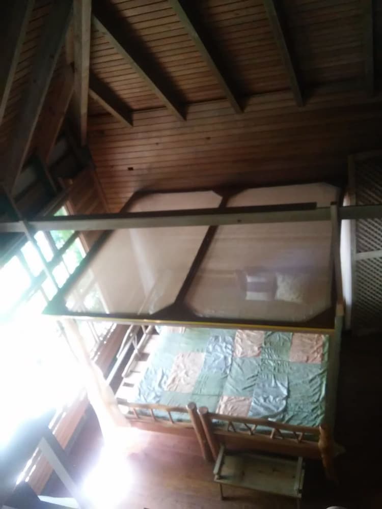 Treehouse Bungalow