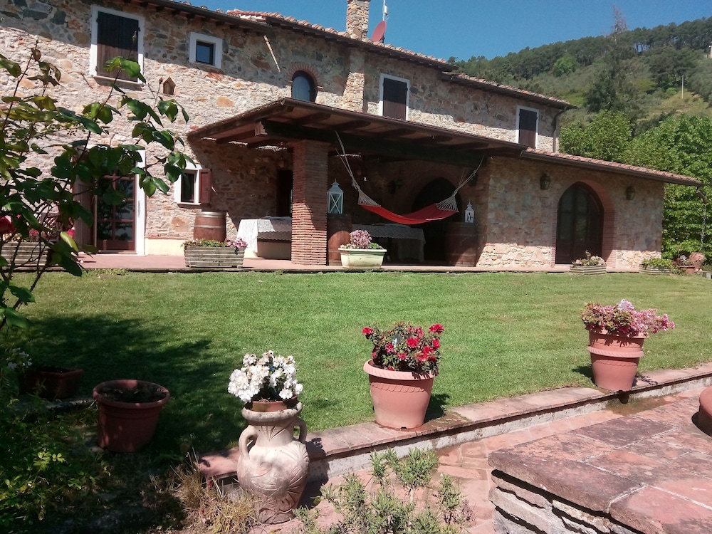La Casa dei Ricordi in Buti