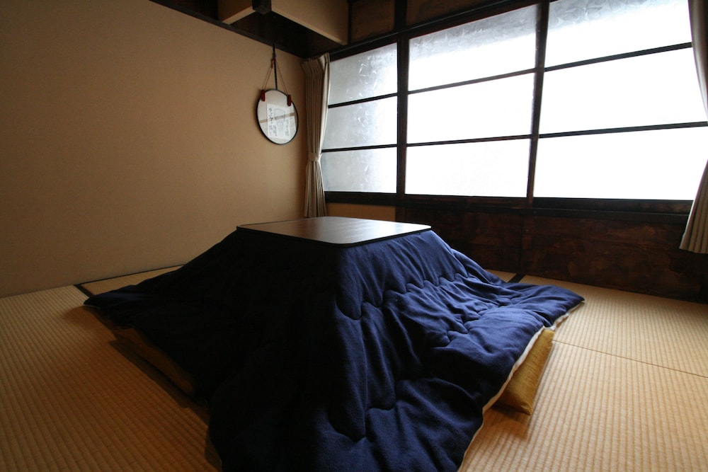 HARUYA Umekoji - Hostel