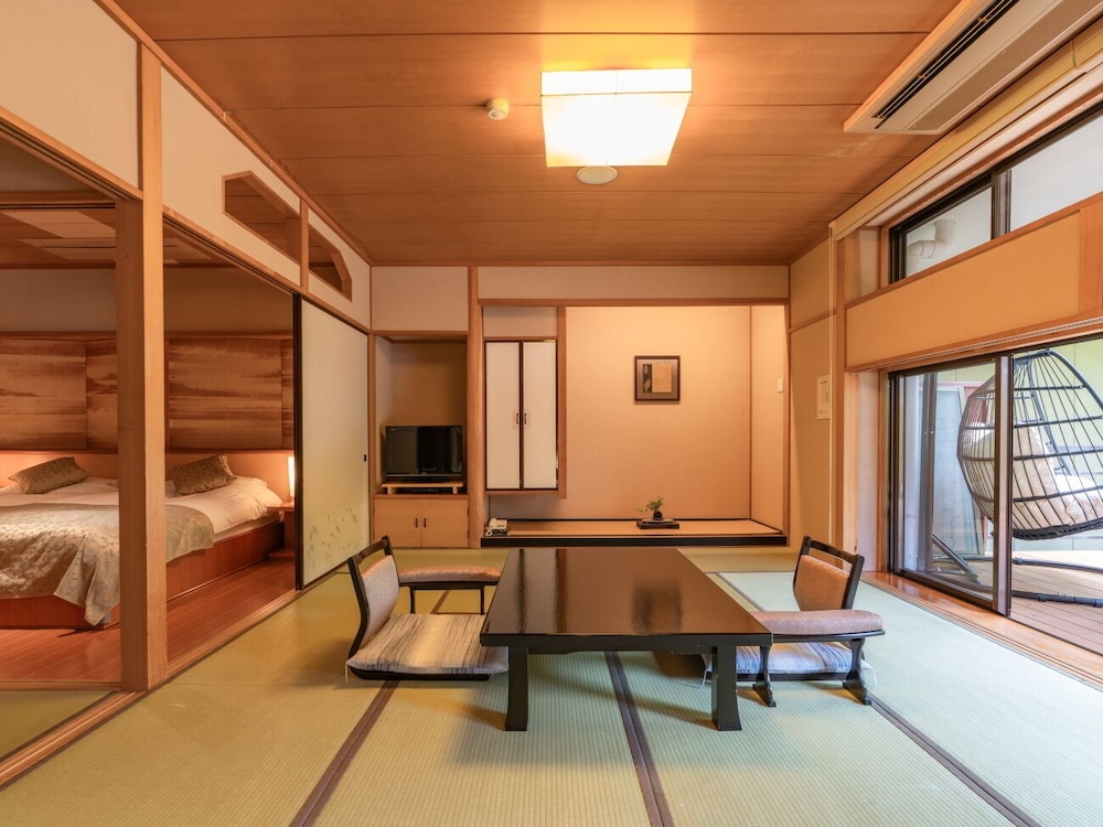 Narashino no sato Gyokusui -6 years or older-