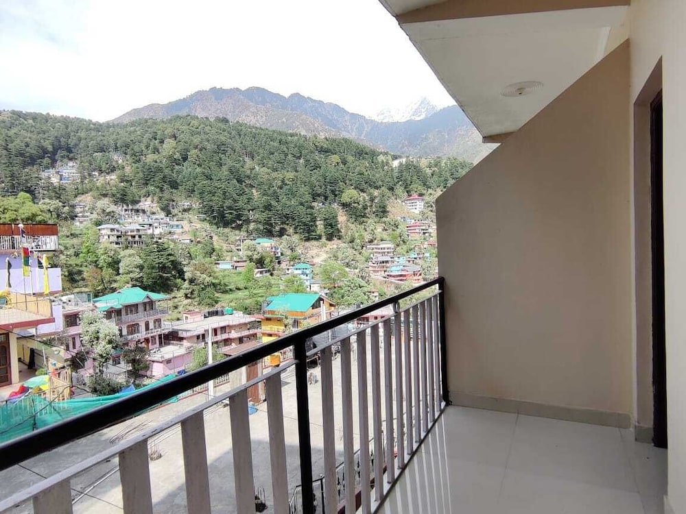 Hotel Hill Town Dharmshala