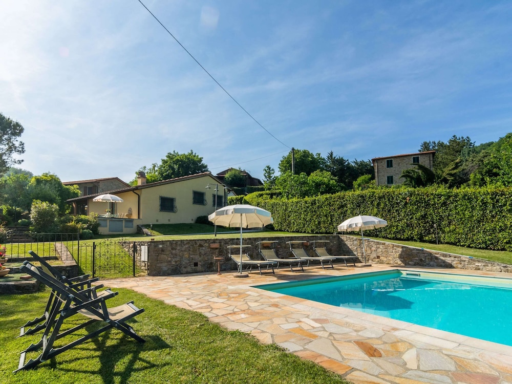 Beautiful Cottage in Dicomano With Swimming Pool view 3