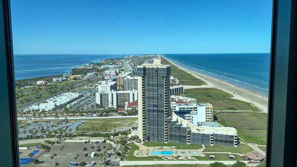 Penthouse Jr Unrivaled Luxury Insane Views 3 Bedroom Apts