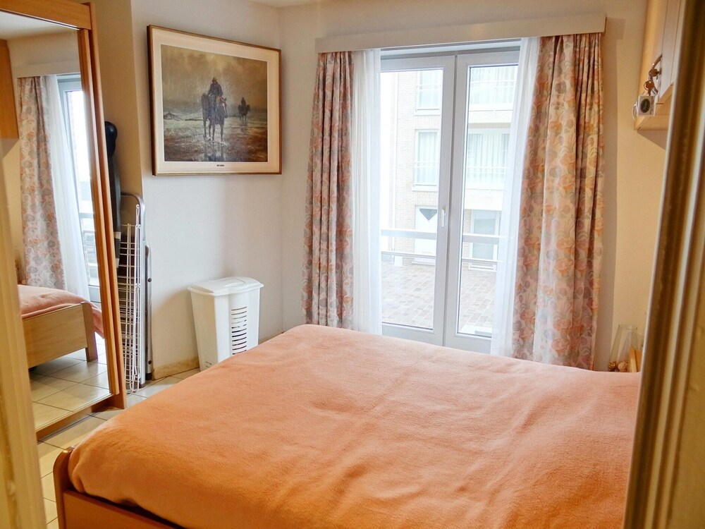 Apartment in Nieuwpoort With Stunning Sea Views