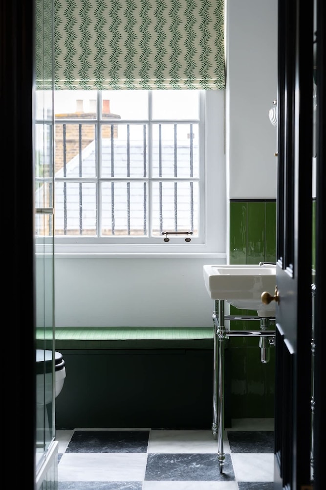 Melody Apartament in Greater London