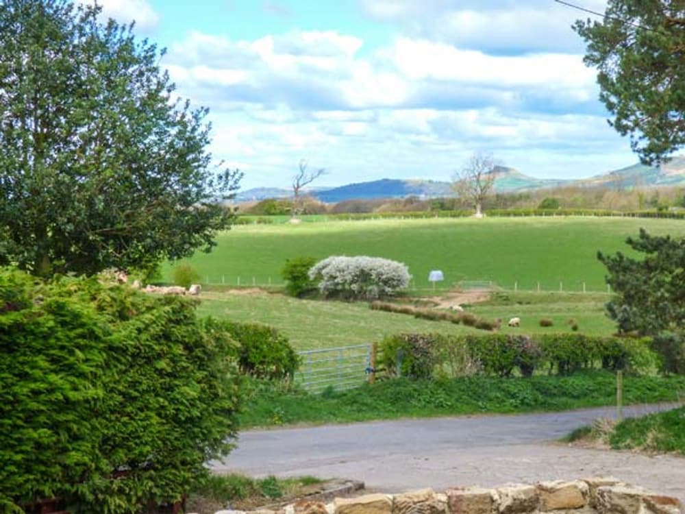 Horseshoe Cottage
