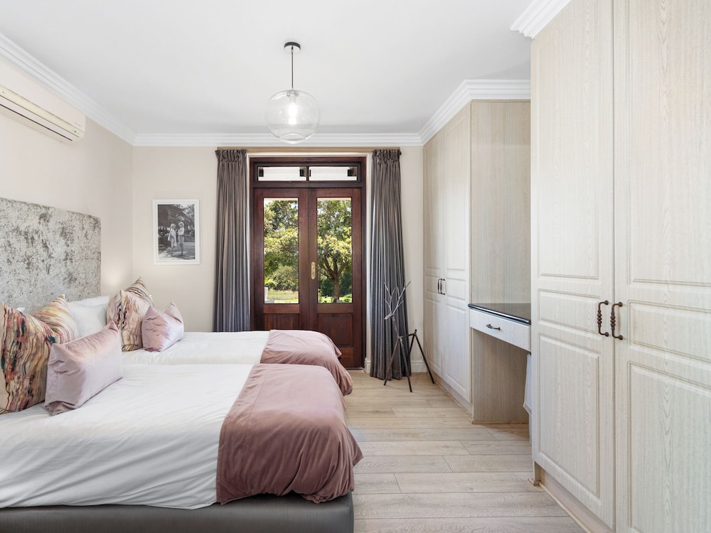 Winelands Golf Lodges at De Zalze