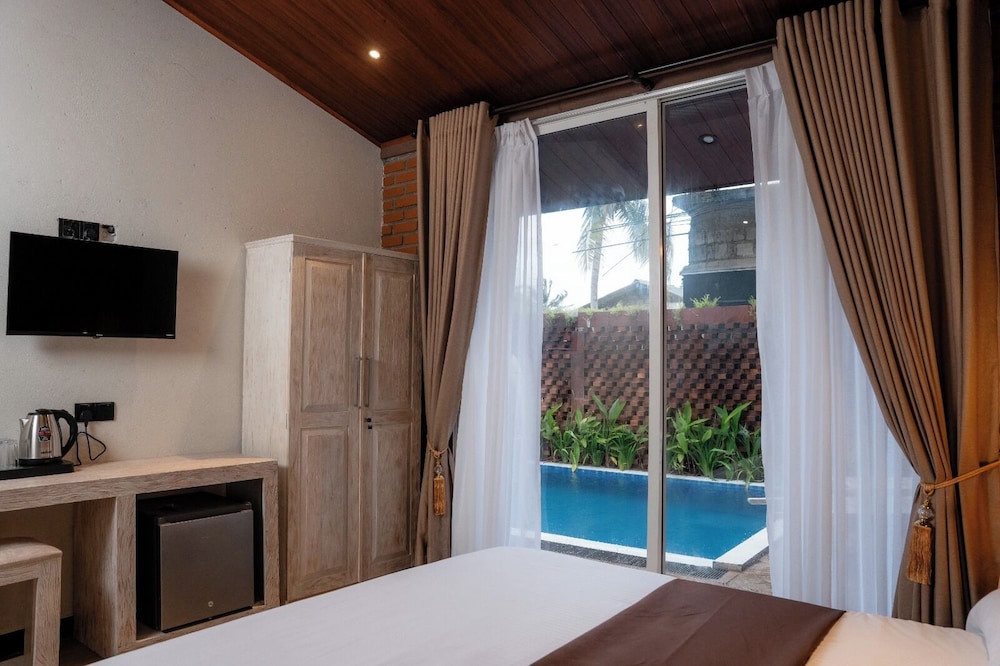 Sunsei Beach Negombo