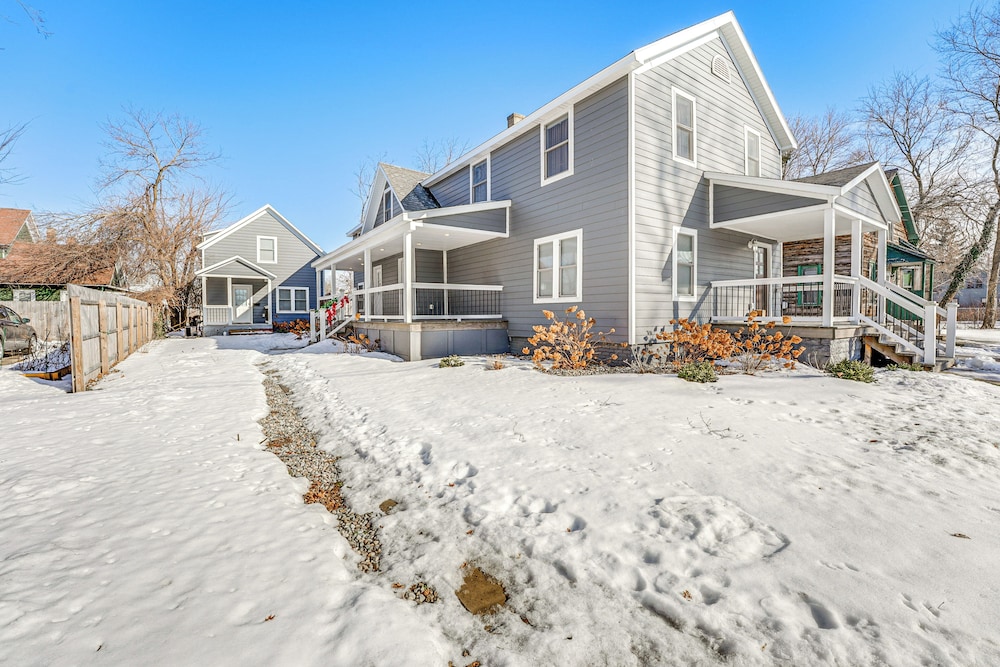 Serene & Updated Escape: 1 Mi to Heritage Landing