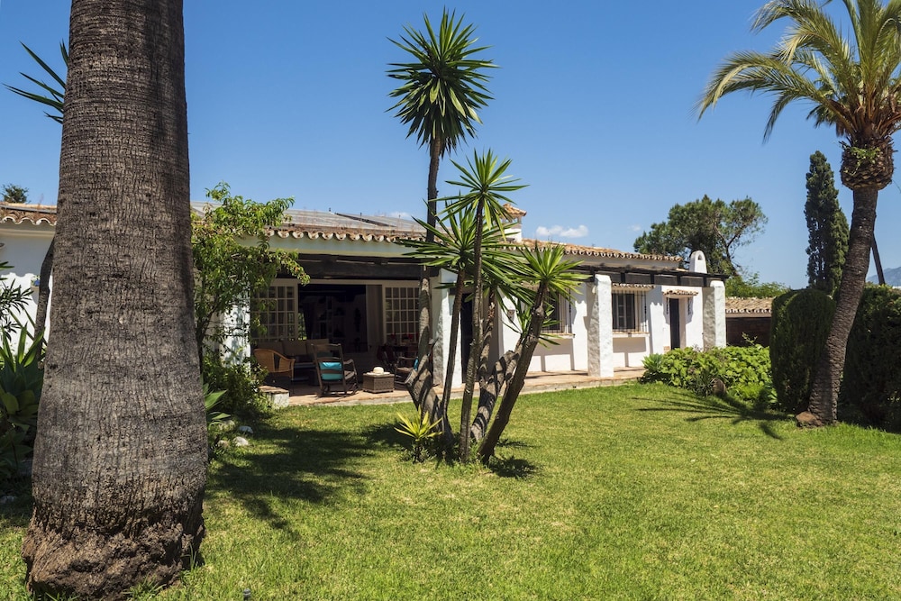 Pool Villa Jazmin in Estepona