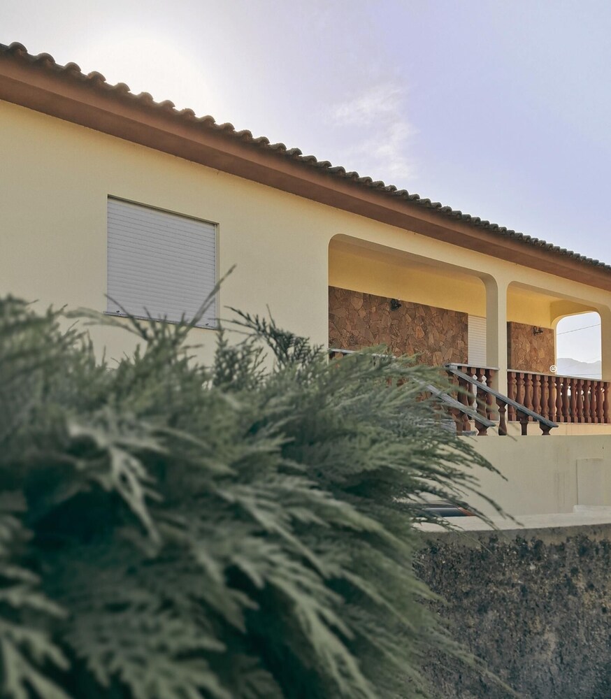 Casa do Eirado by Alponte Ponte de Lima