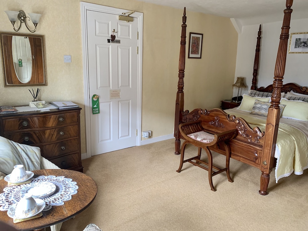 Castle View Guest House