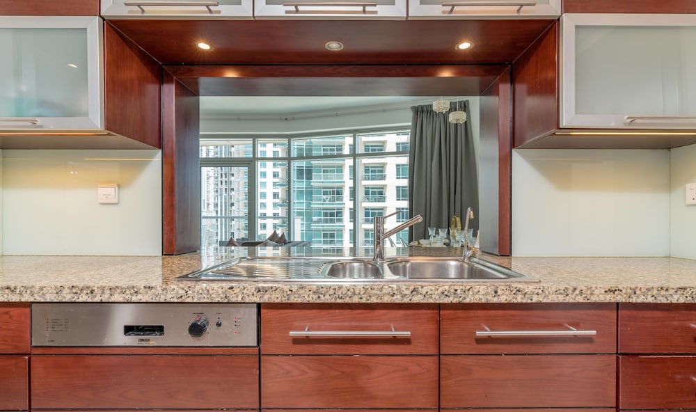 Dream Inn Dubai Apartments - Burj Views