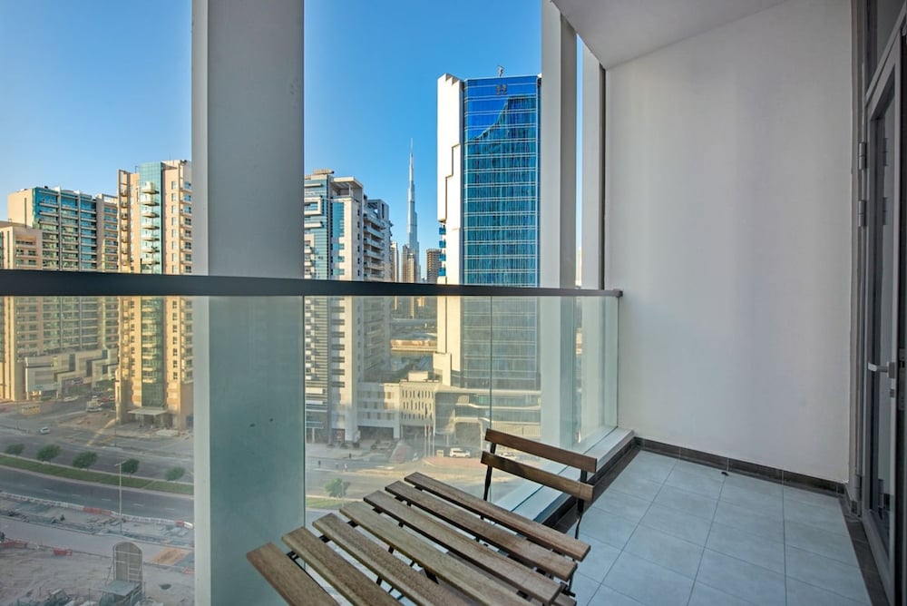 Awesome Studio Apartment With Burj Khalifa View at Business Bay