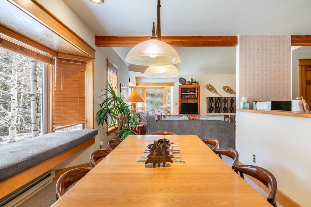 Smuggler B by Avantstay Excellent Condo Within Walking Distance Of Lift 7