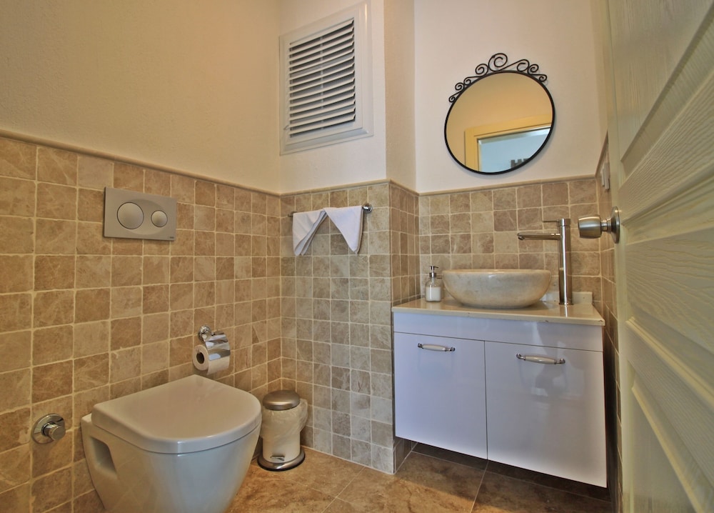 Faro Alacati - Image 15