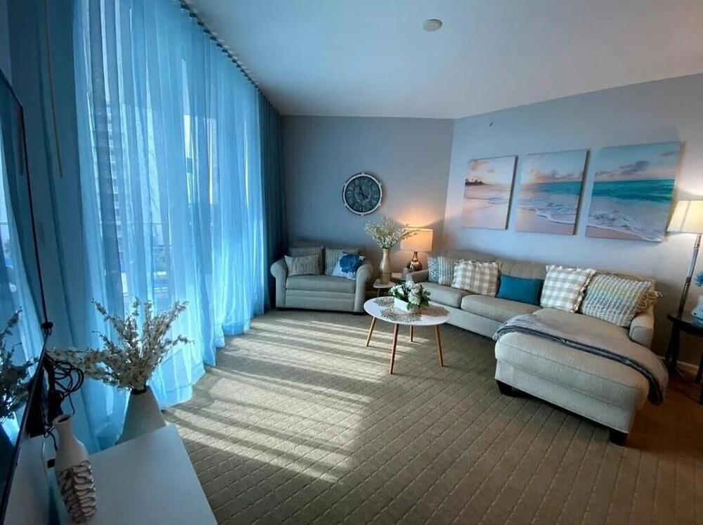 Palms Resort #1603 Jr. 2BR