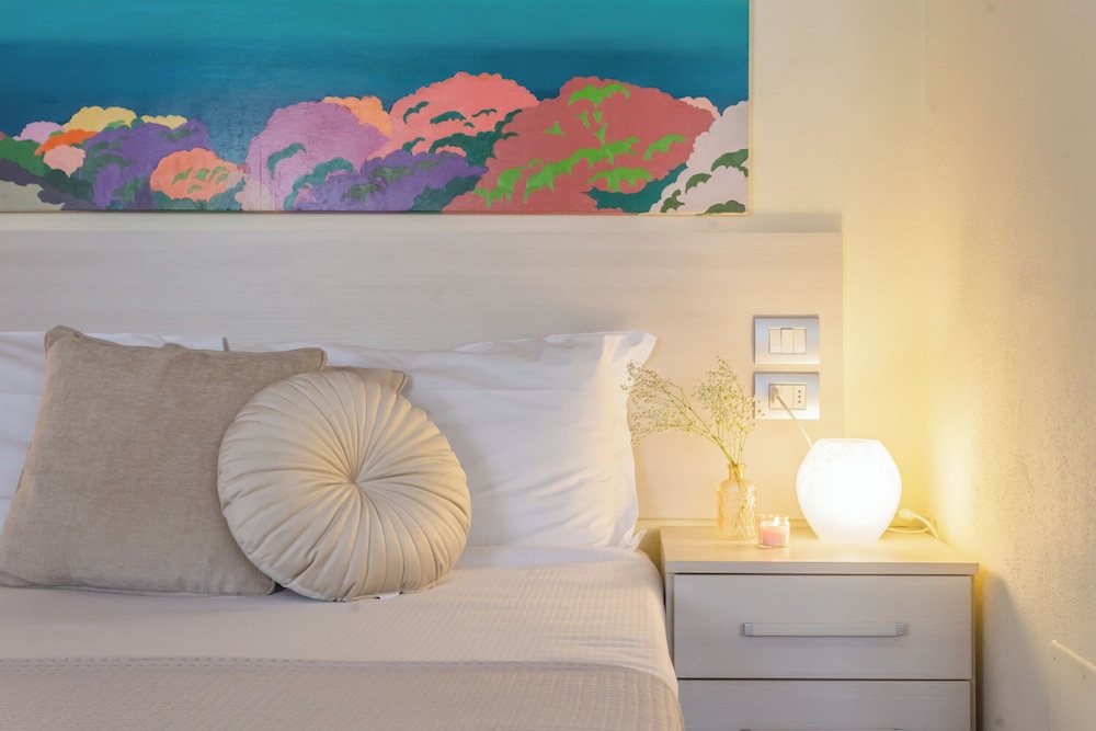 Domus in Como by Rent all Como