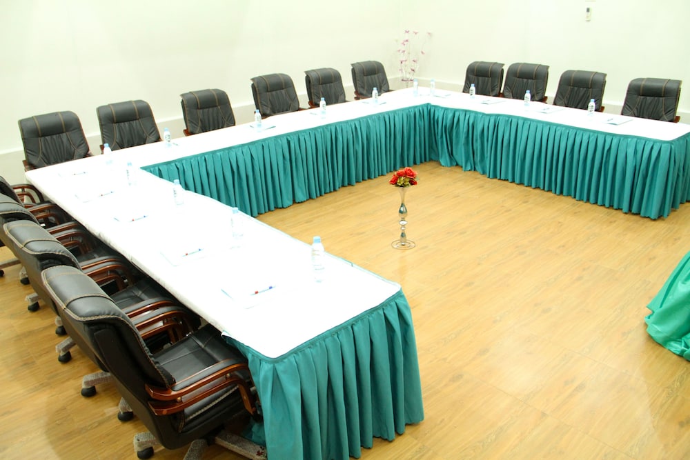 meeting & event spaces