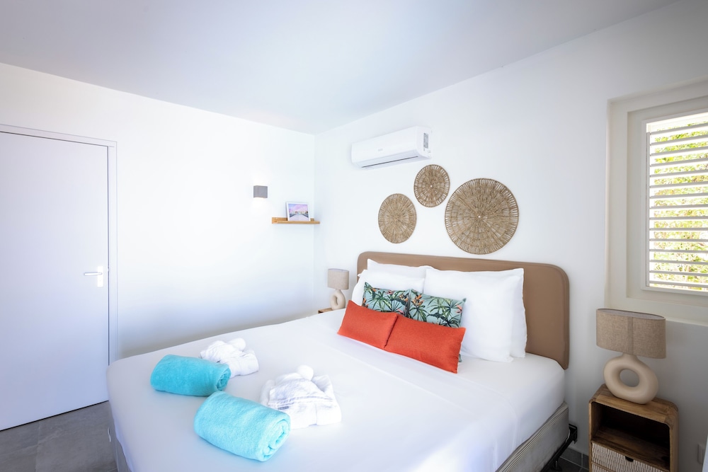 Coral Estate Holidays