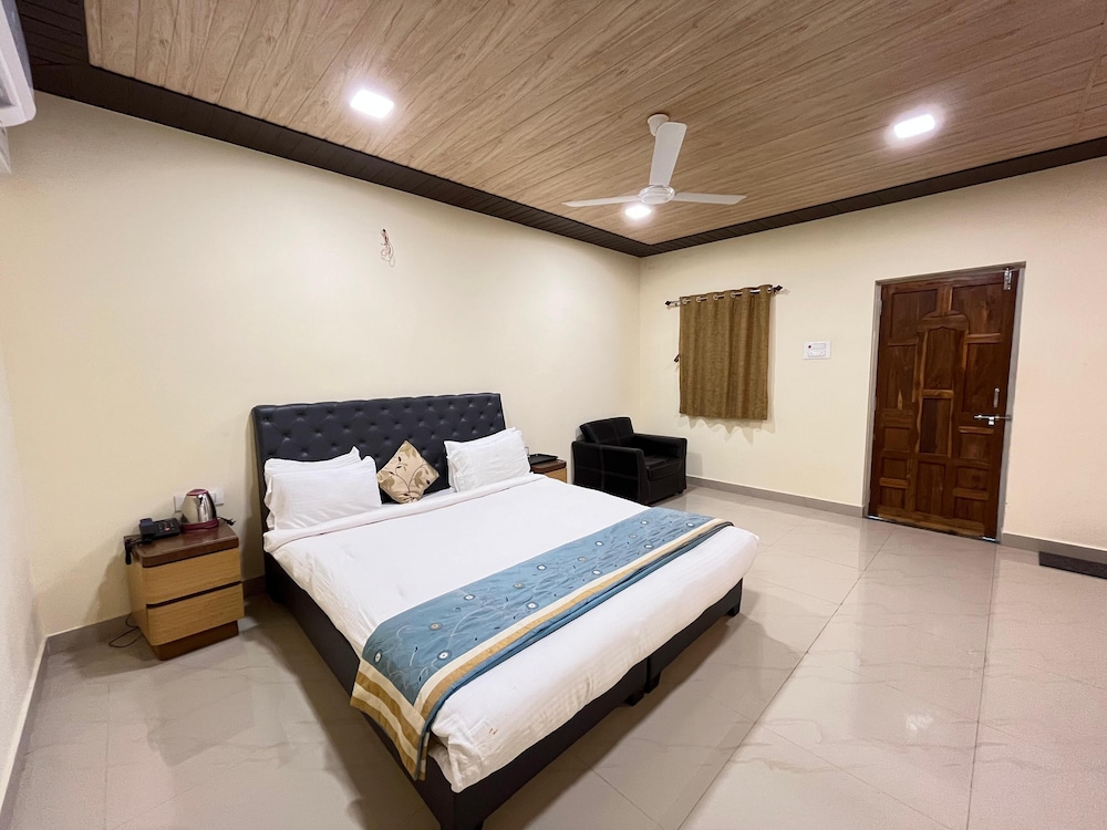 Rustic River Resort