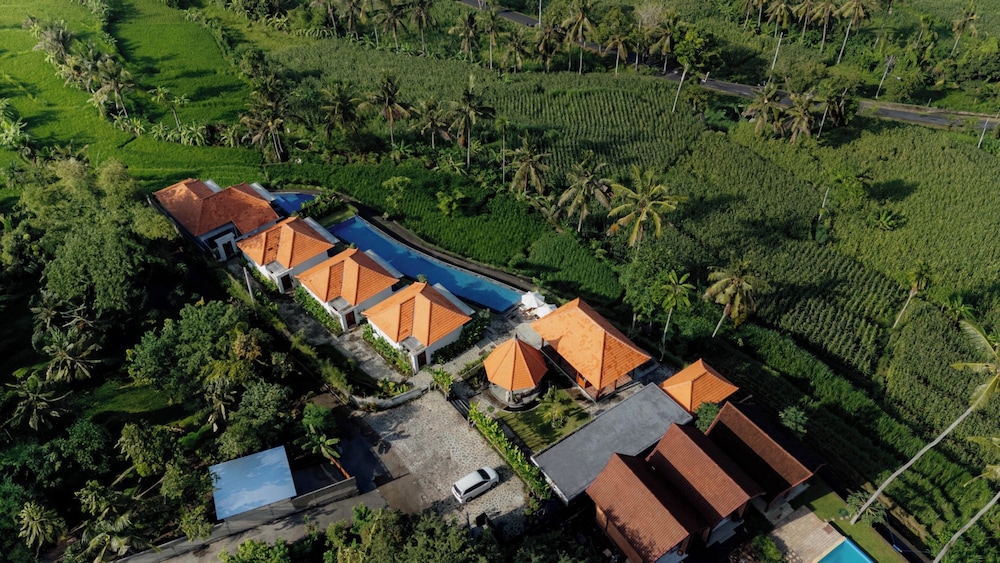 Tumbu Retreat