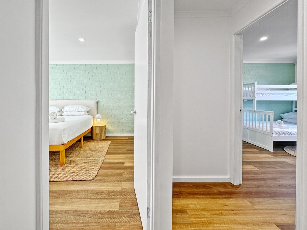 Spacious 2-bed Townhouse With BBQ
