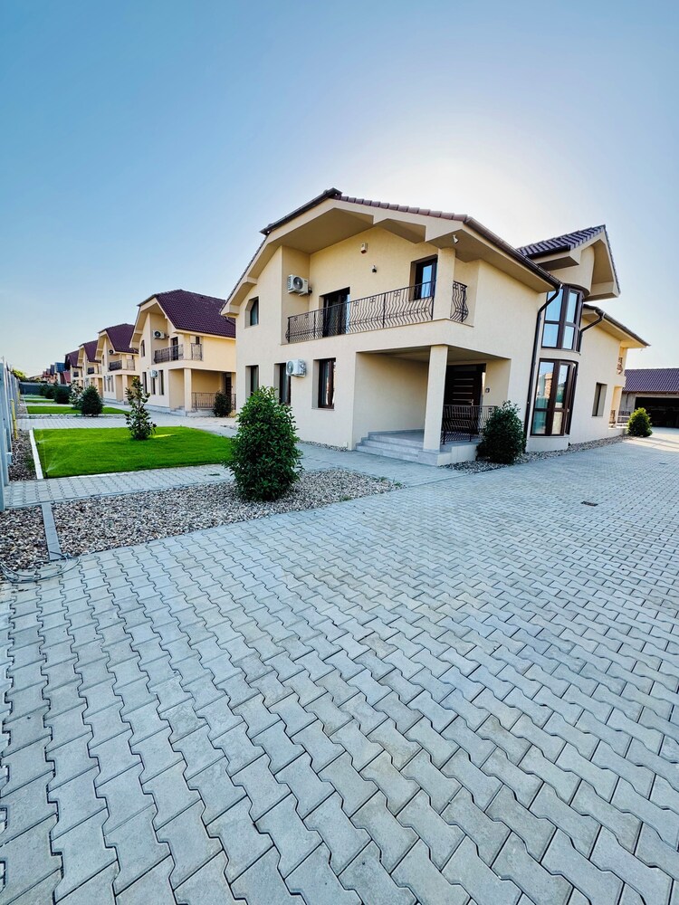 Roua Residence