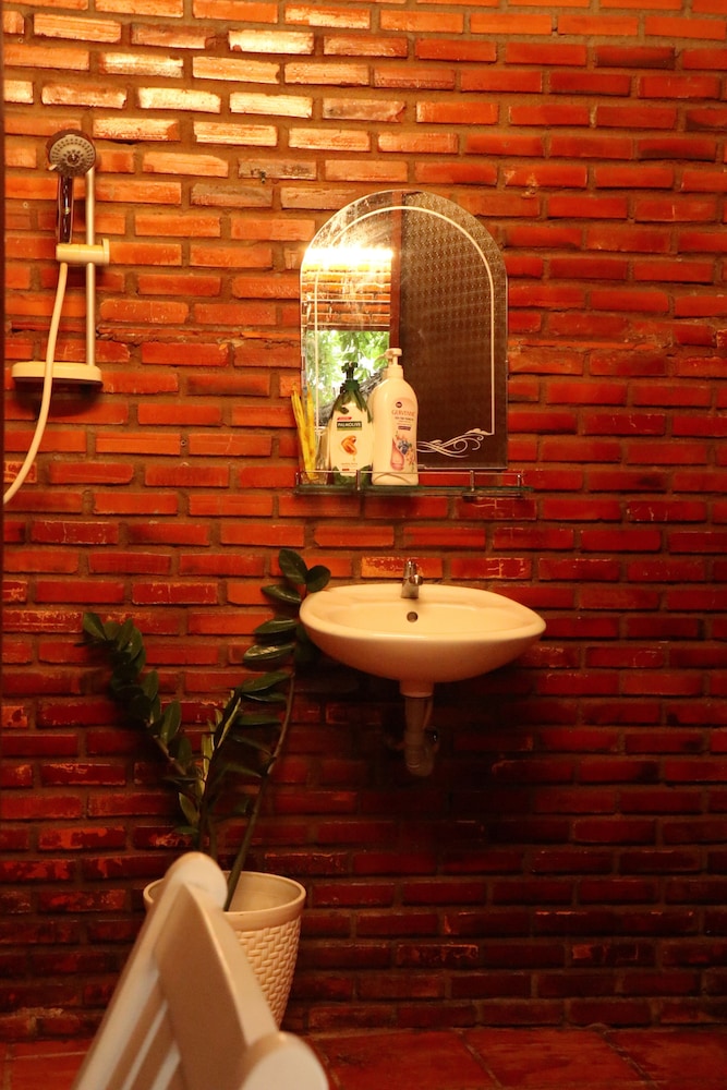 The little garden homestay