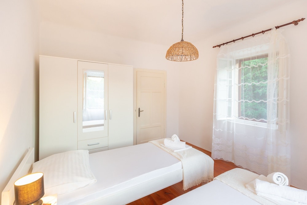 Konavle Apartments Zlatovisce