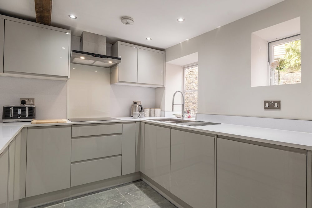 Eilmers Cottage Lovely 4BD in Malmesbury
