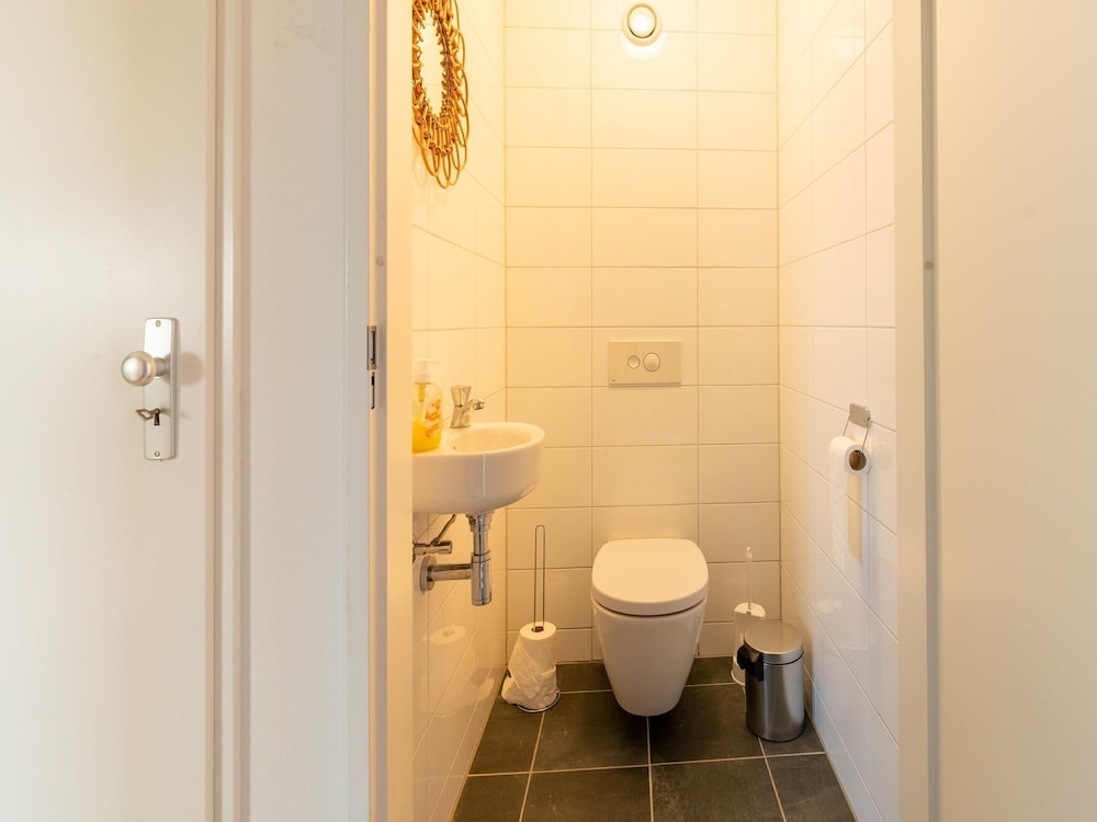 Holiday Home in Scherpenisse Near Nature Reserve