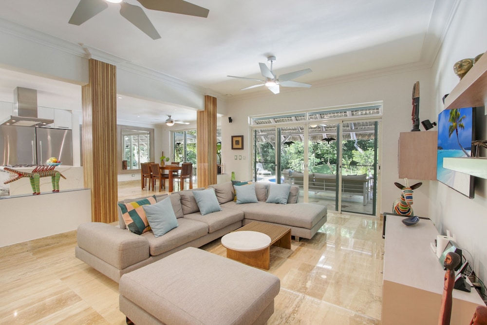 Large Family 2 Level Villa for Rent at Puntacana Resort Club Near Playa Serena Playa Blanca