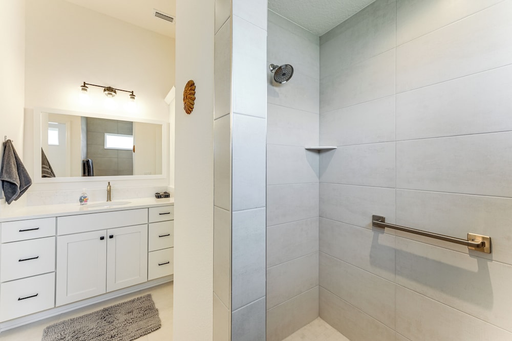 New Designer Home in The Villages: Shady Brook