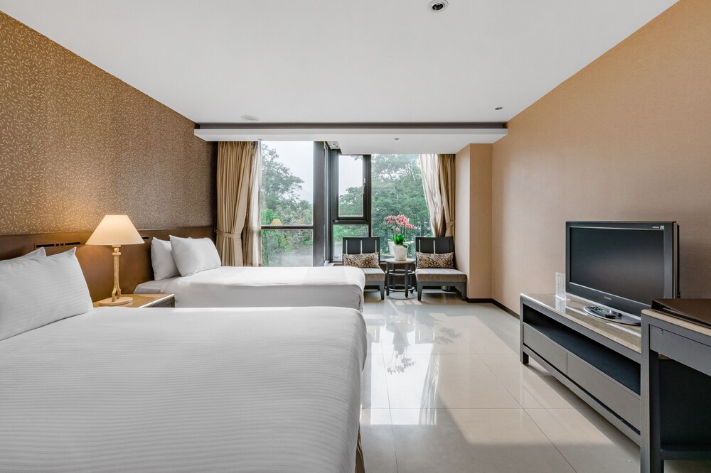 The Great Roots Forestry SPA Resort