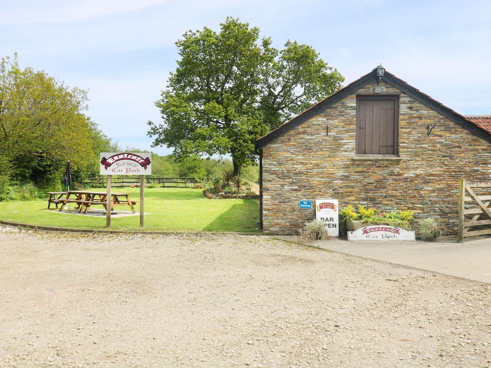 Holsworthy Vacations - Eastcott Farmhouse - Property Image 4