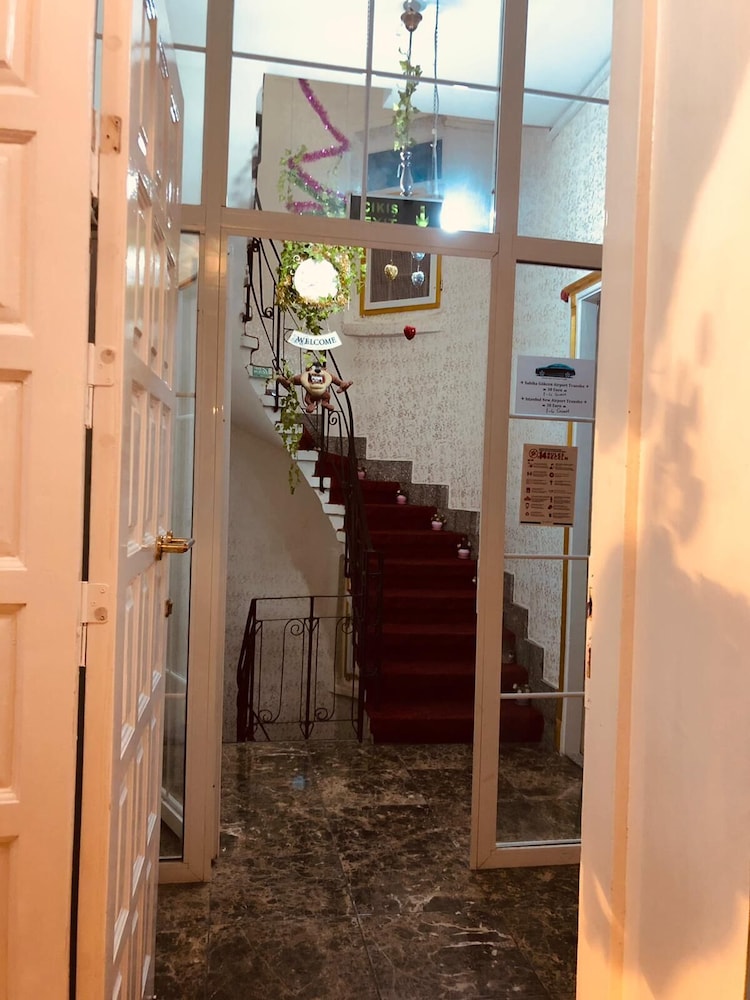 Alhambra Apart Otel - Image 9