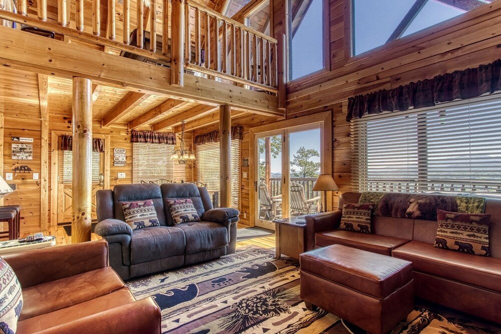 Majestic Mountain View - Great Location! - Convenient To Everything! 2 Bedroom Cabin by RedAwning view 2