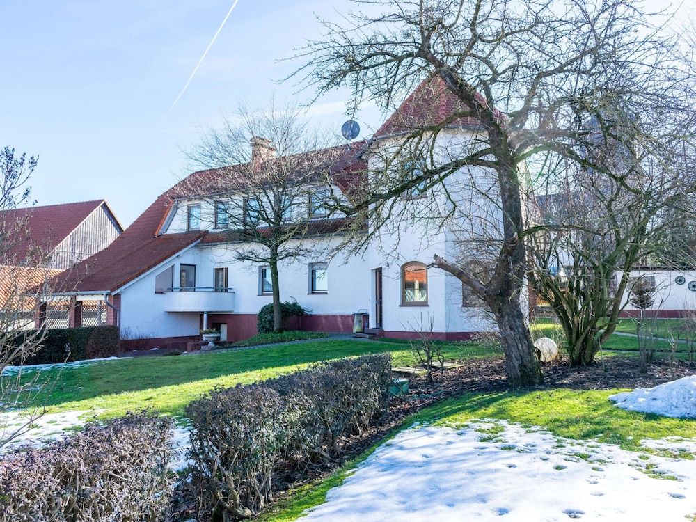 Quaint Apartment in Eimelrod near Lake & Water Sports en Willingen