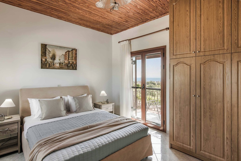 Villa Skala Blue