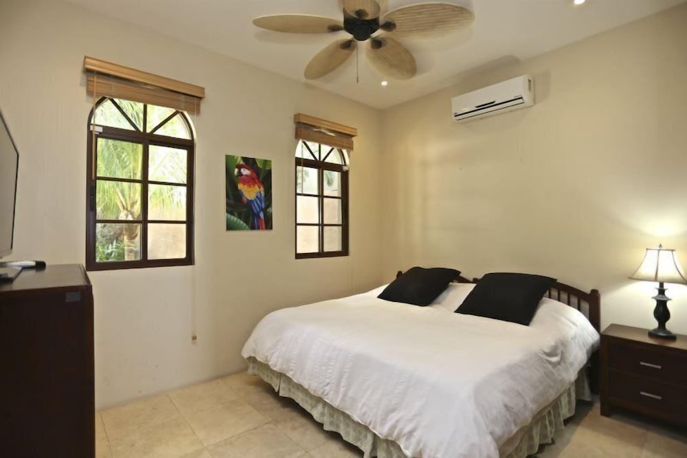 Pacifico 107 Villa Blue Horizon view 4