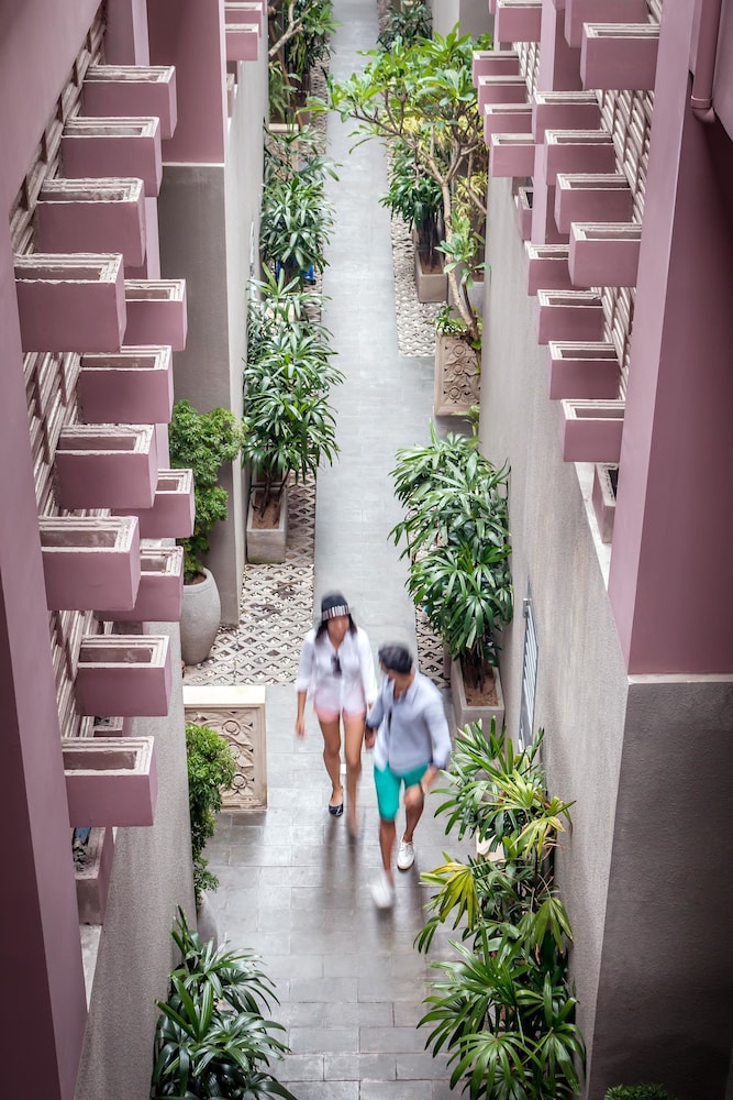 18 Suite Villa Loft by AMITHYA