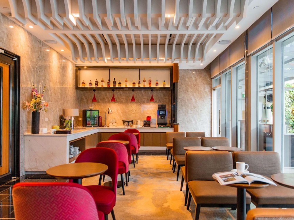Mercure Singapore Bugis 33