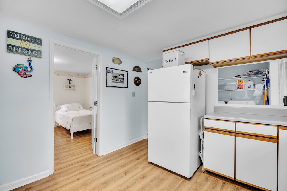 Oyster Cottage In Historic Fishing Village 2 Bedroom Cottage